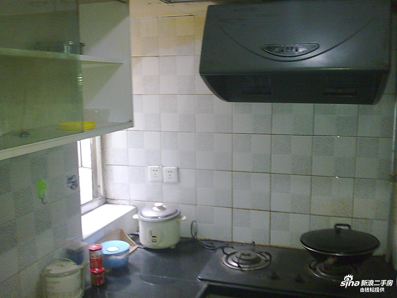 出售 虹口 复旦大学凉城宿舍区<em>二手房</em> 77万/套