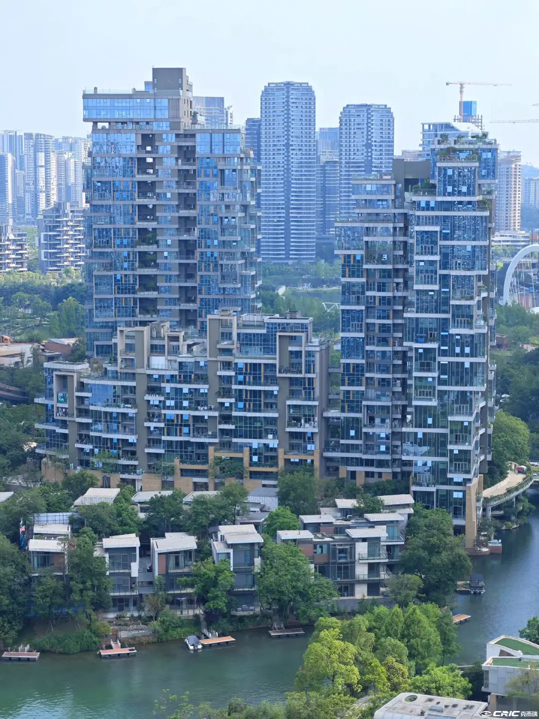 麓湖生态城