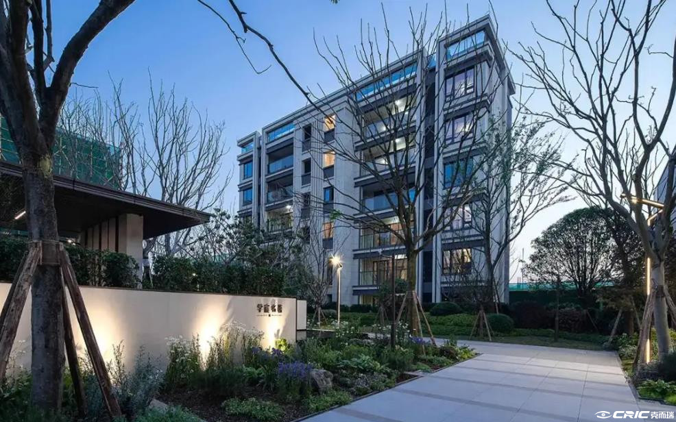 龙湖颐天康养学宸名著