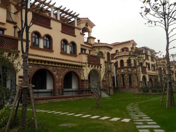 出售 奉贤 聚贤煌都二手房 390万/套 330平米 - 新浪二手房