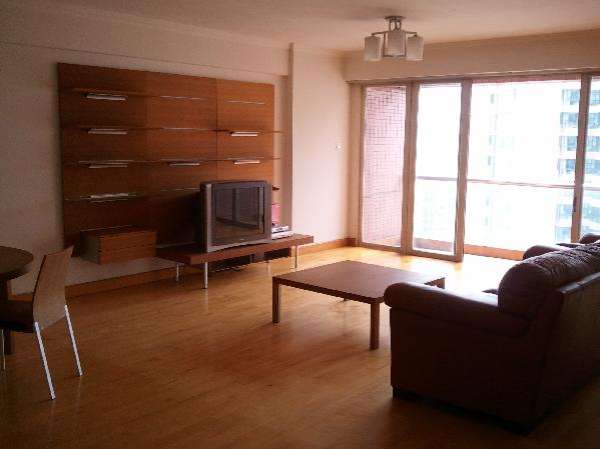 东山龙珠大厦二手房 123平米 330万